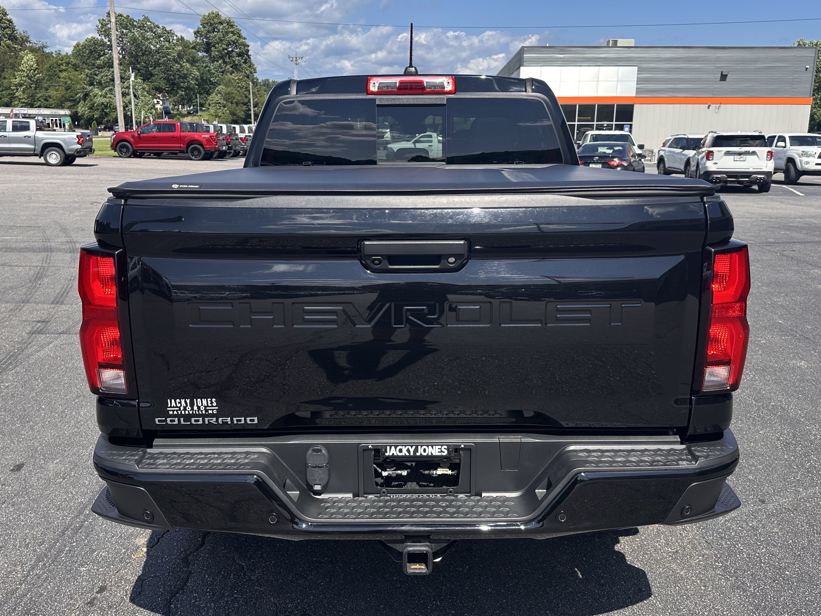 Used 2023 Black Chevrolet 4WD Z71 image 7