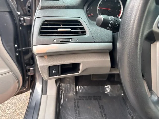 Used 2012 Silver Honda LX image 20