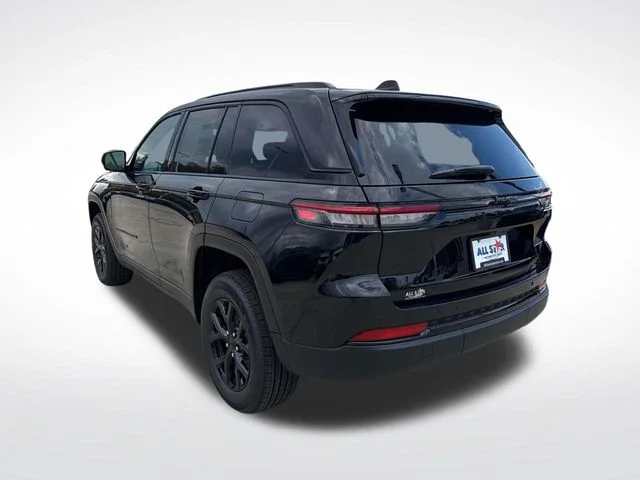 New 2025 Black Jeep Altitude X image 5