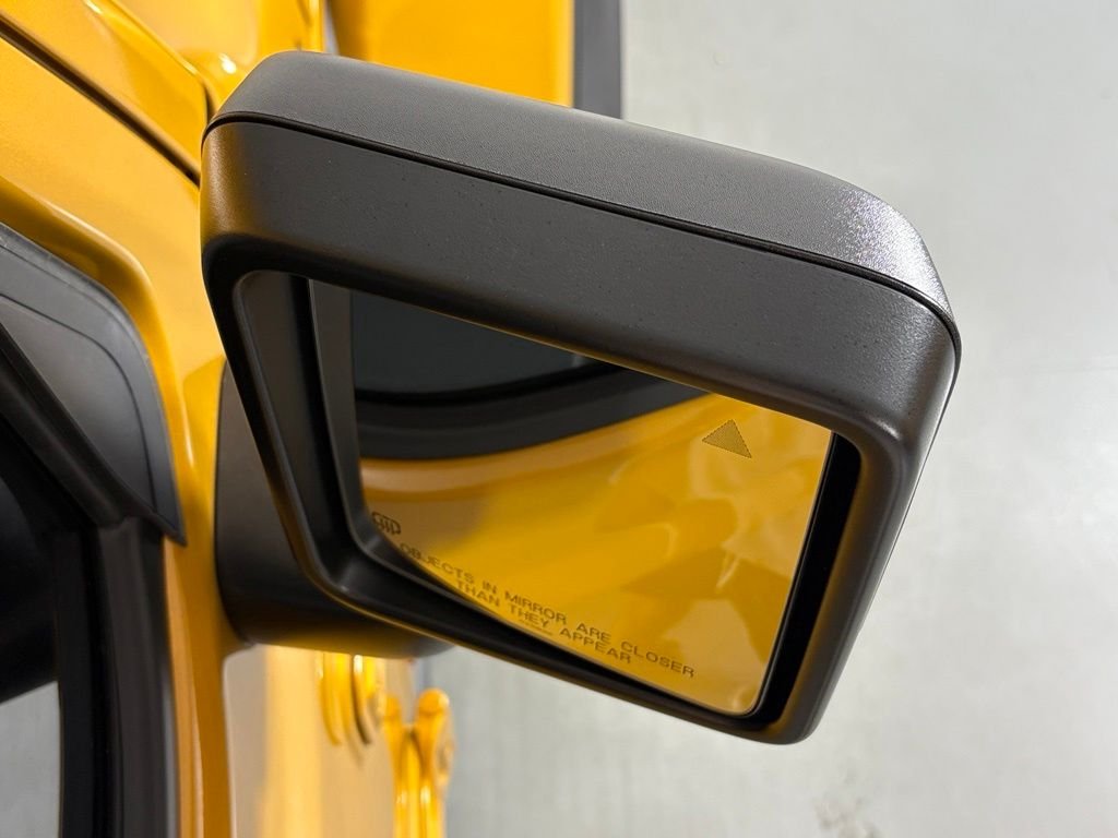 New 2026 Goldilocks Exterior Paint Jeep Rubicon X image 15