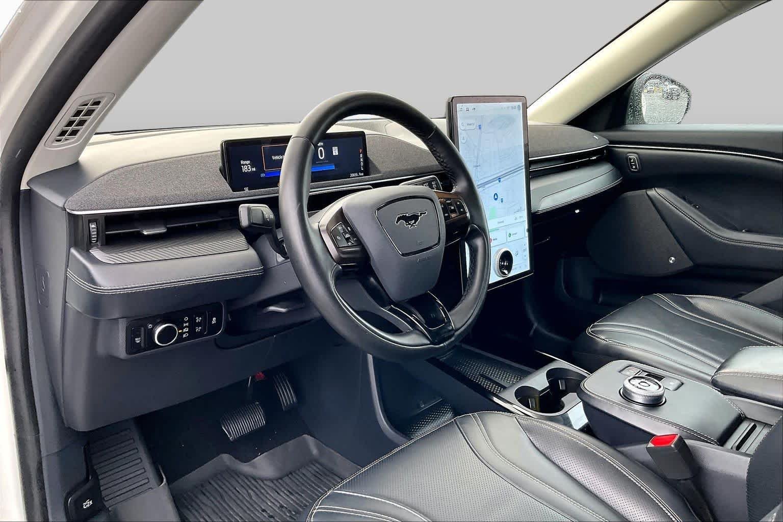 Used 2023 Star White Metallic Tri-Coat Ford Premium image 15