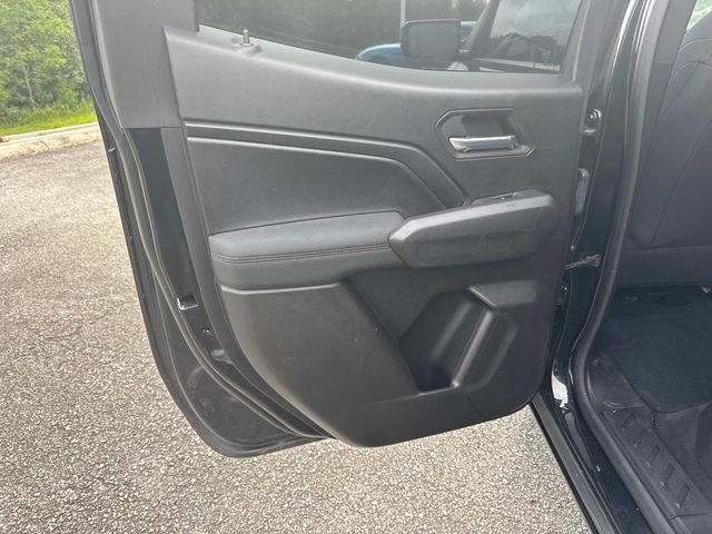 Used 2023 Black Chevrolet Z71 image 15