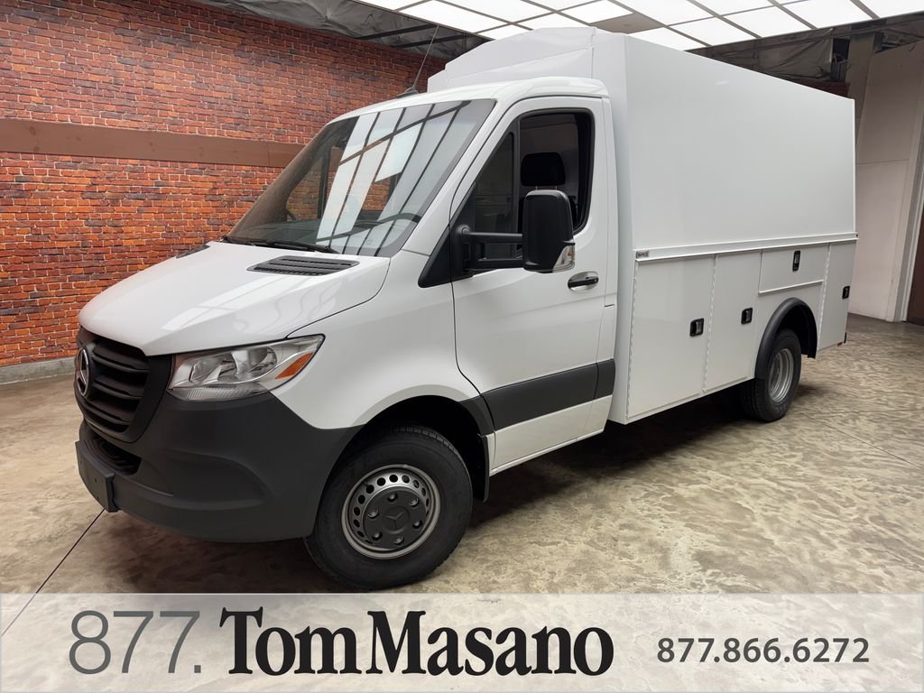 2024 Mercedes-Benz Sprinter 4500 144 WB HO's photo