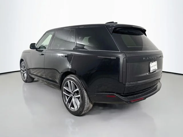 New 2026 Santorini Black Land Rover SE image 7