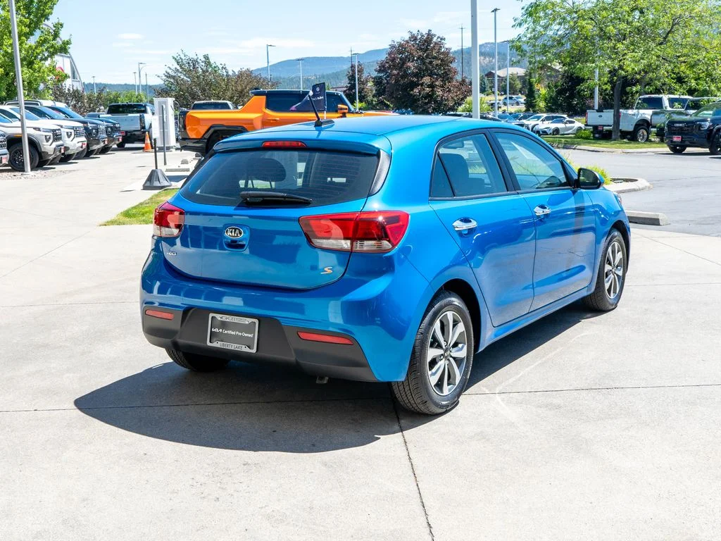 Used 2021 Blue Kia S image 7