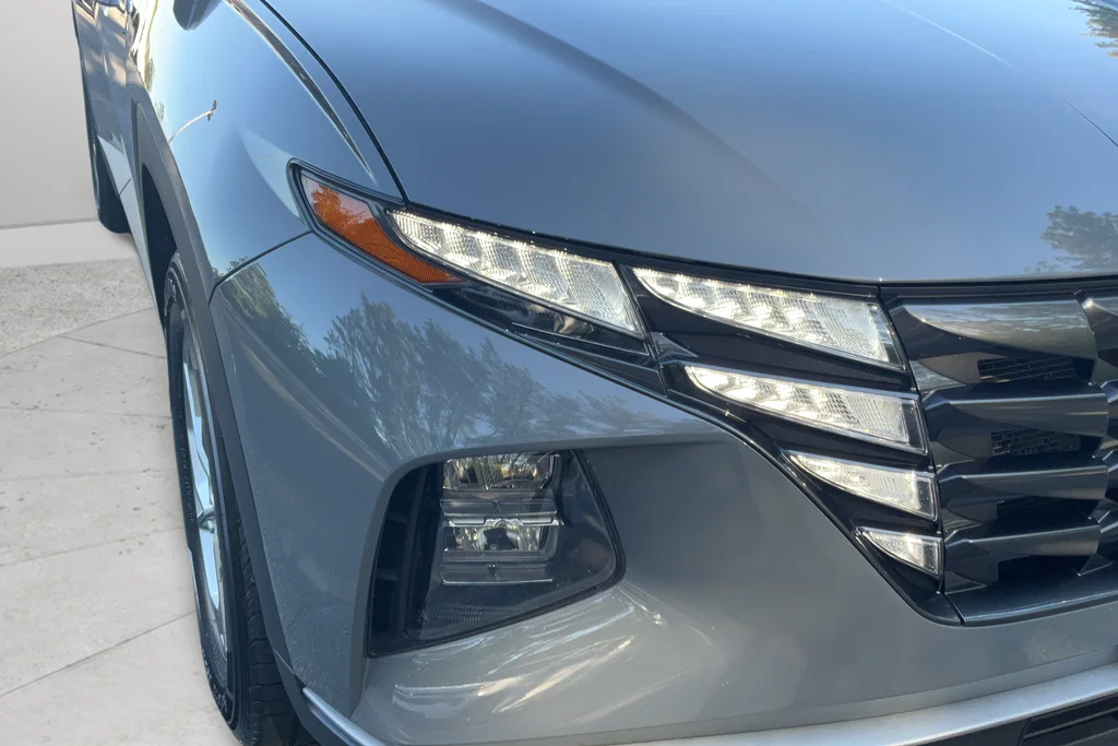 Used 2024 Gray Hyundai SEL image 27