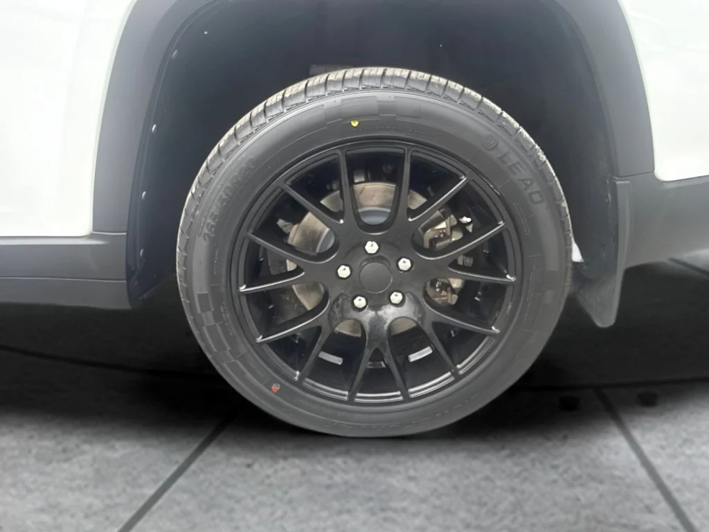 Used 2021 White Jeep Limited image 26