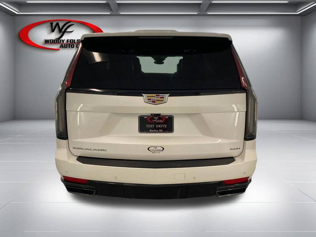 Used 2021 White Cadillac Sport Platinum image 7