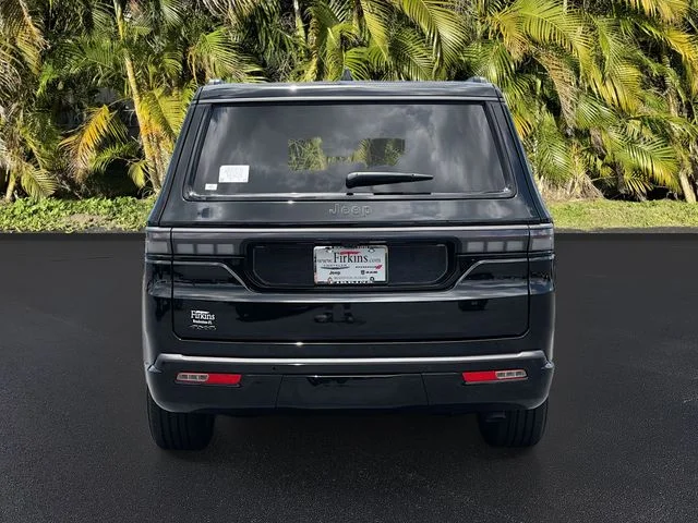 New 2026 High Gloss Black Jeep Limited Altitude image 5