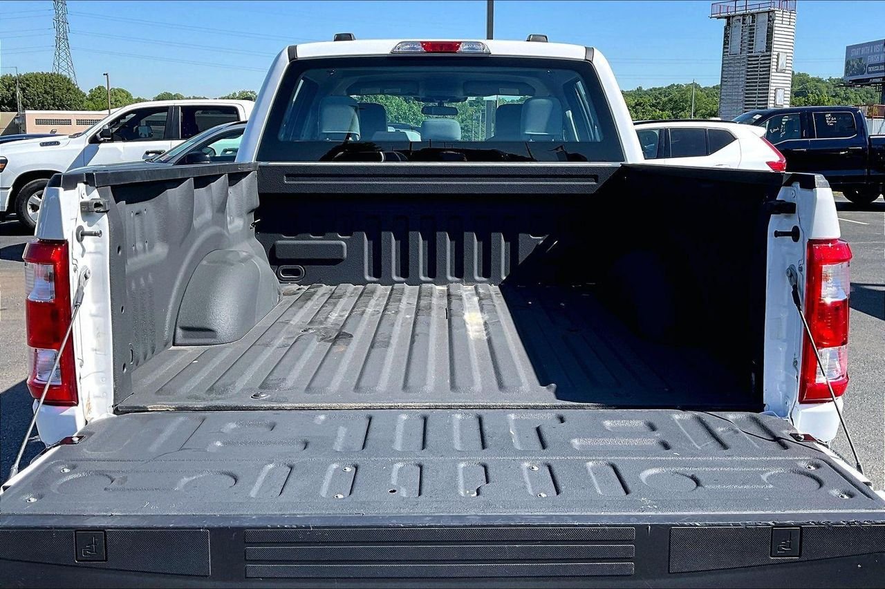 Used 2022 OXFORD WHITE Ford XL image 9