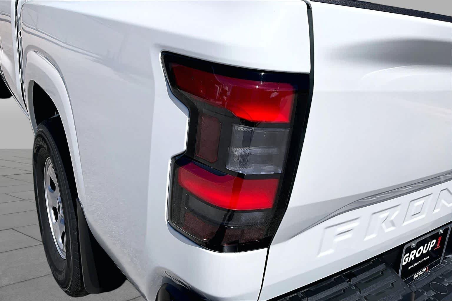 New 2026 Glacier White Nissan S image 12
