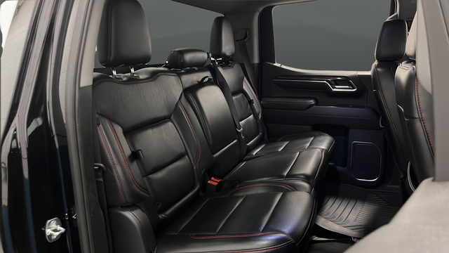 Used 2022 Onyx Black GMC Elevation image 24