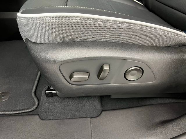 2026 GMC Sierra EV Elevation - Photo 17