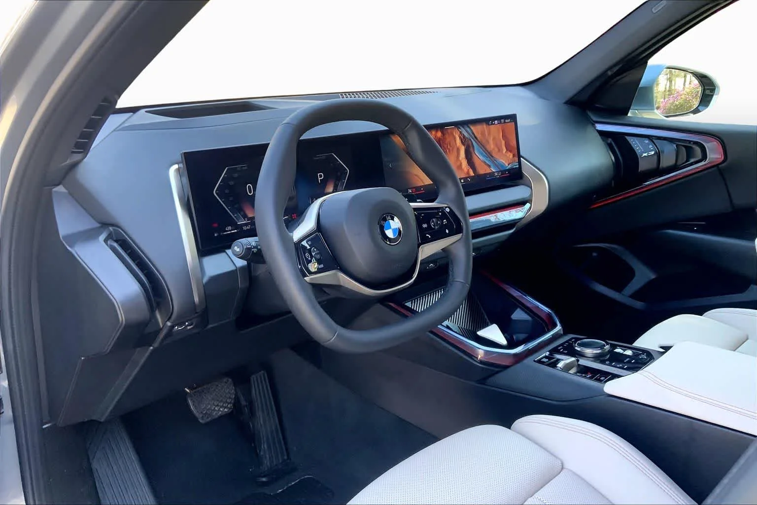 Used 2025 Skyscraper Gray Metallic BMW 30 xDrive image 17