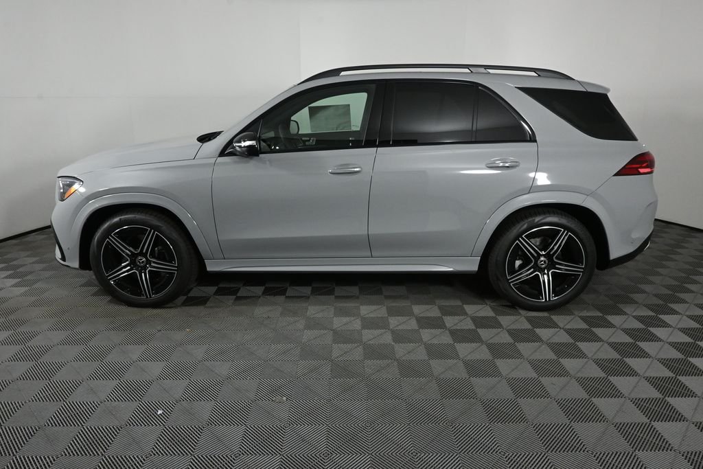 New 2026 MANUFAKTUR Alpine Grey Mercedes-Benz GLE 450 image 3