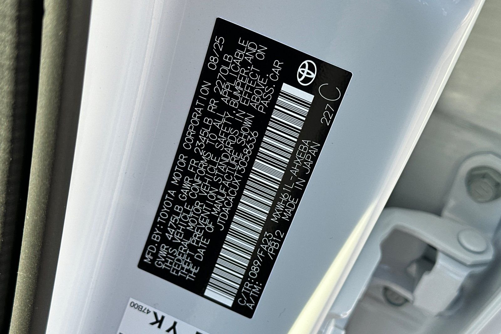 2026 Toyota Prius Plug-in Hybrid SE - Photo 27
