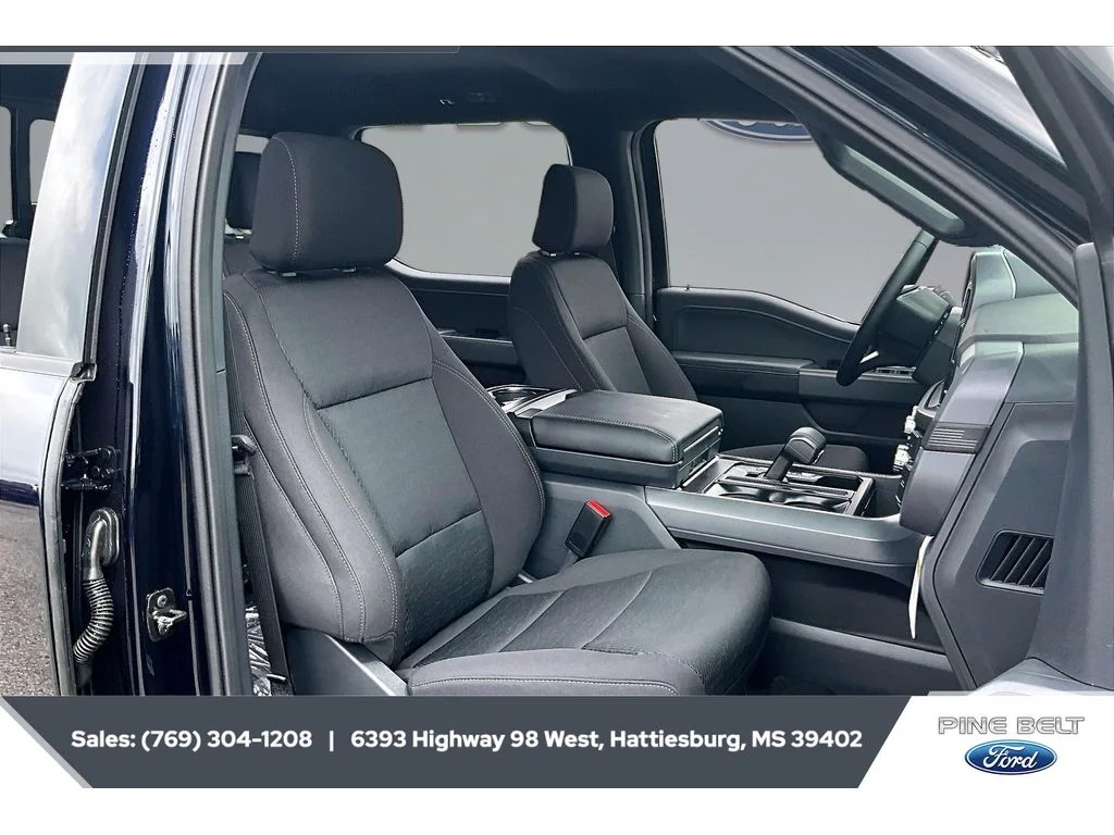 New 2026 Antimatter Blue Metallic Ford XLT image 6