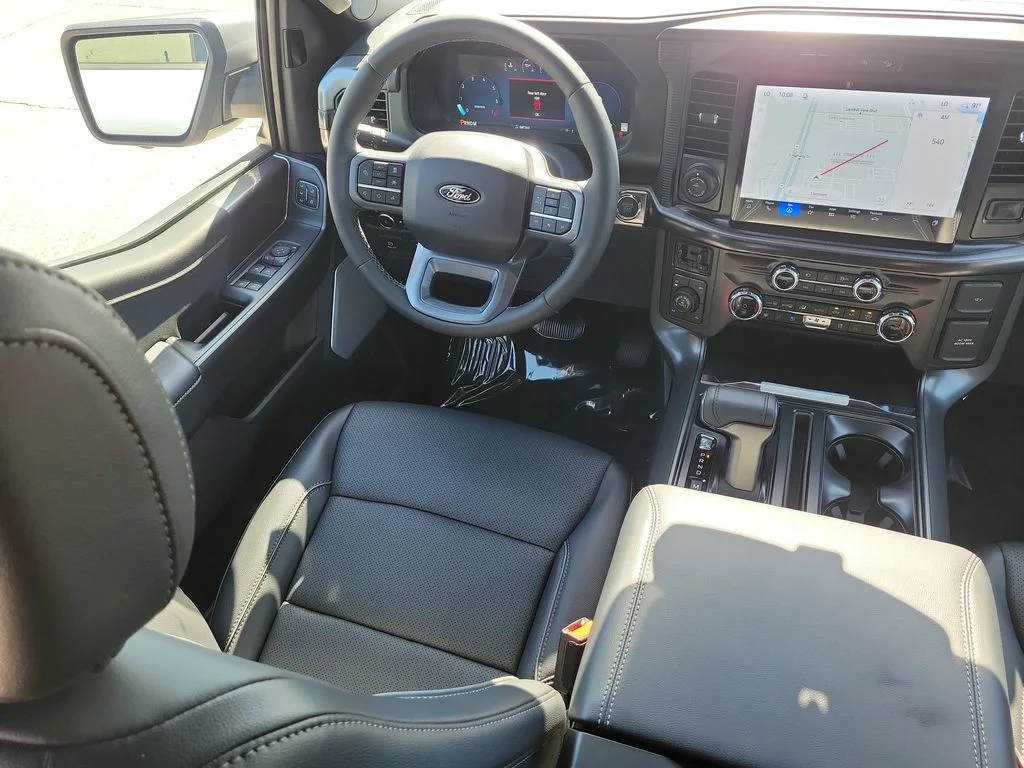 New 2026 Iconic Silver Metallic Ford Lariat® image 11