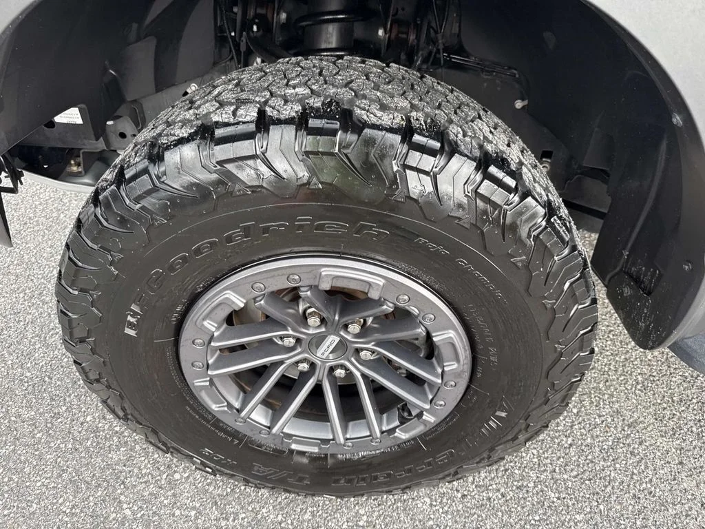 Used 2020 Gray Ford Raptor image 12
