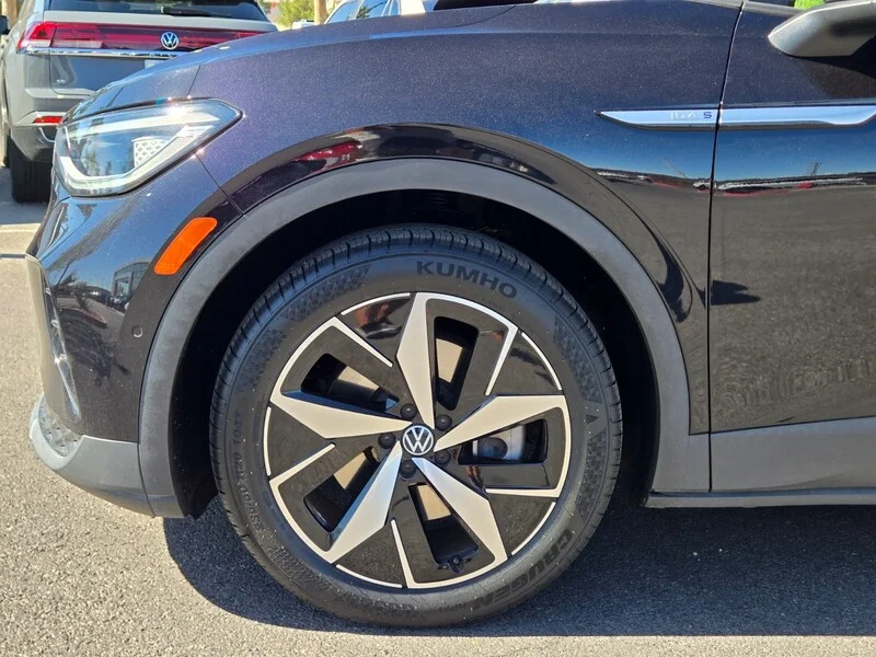 Certified Used 2023 Black Volkswagen S image 7