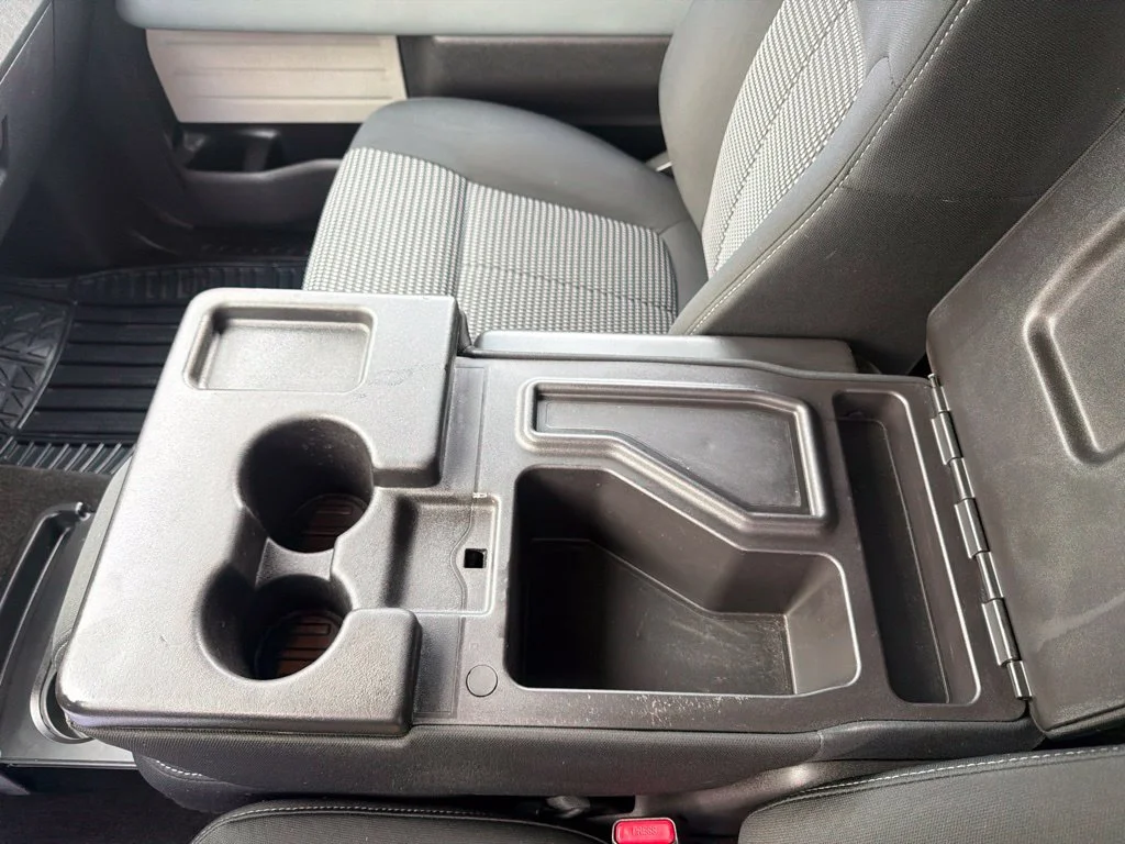 Used 2012 White Ford XLT image 34
