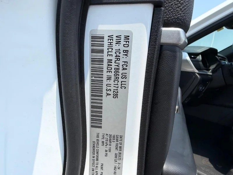 Certified Used 2024 Bright White Clearcoat Jeep 4X4 image 26