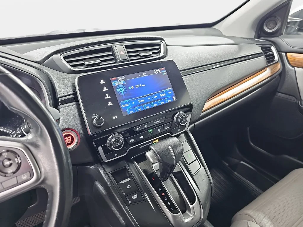Used 2019  Honda EX-L image 22