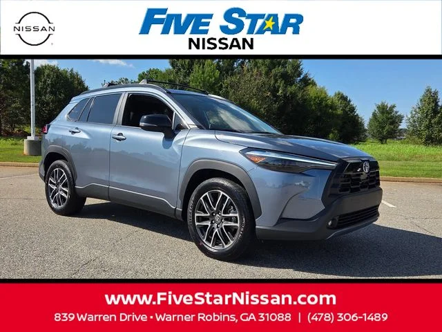 Used 2026  Toyota XLE image 1