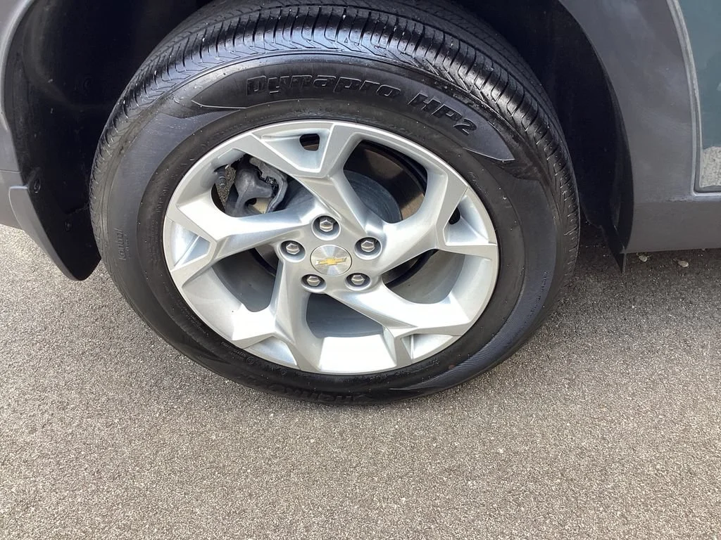Used 2025 Cypress Gray Chevrolet LS image 24