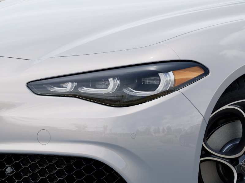 New 2026 Moonlight Gray Metallic Exterior Paint Alfa Romeo Base image 6