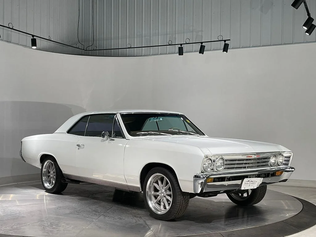 Used 1967 White Chevrolet  image 82