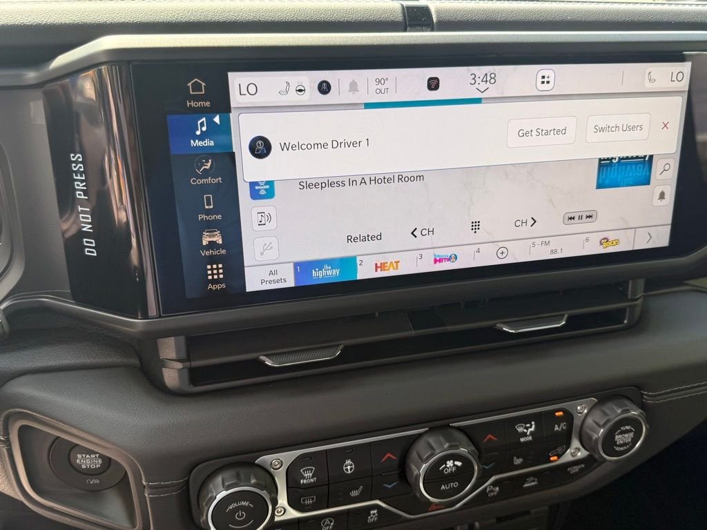 2025 Jeep Wrangler 4-Door Sahara - Photo 14