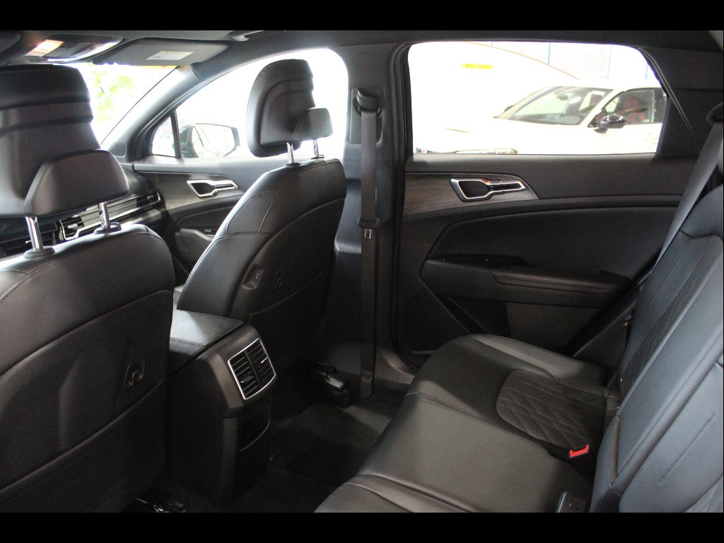 2024 Kia Sportage X-Line - Photo 16