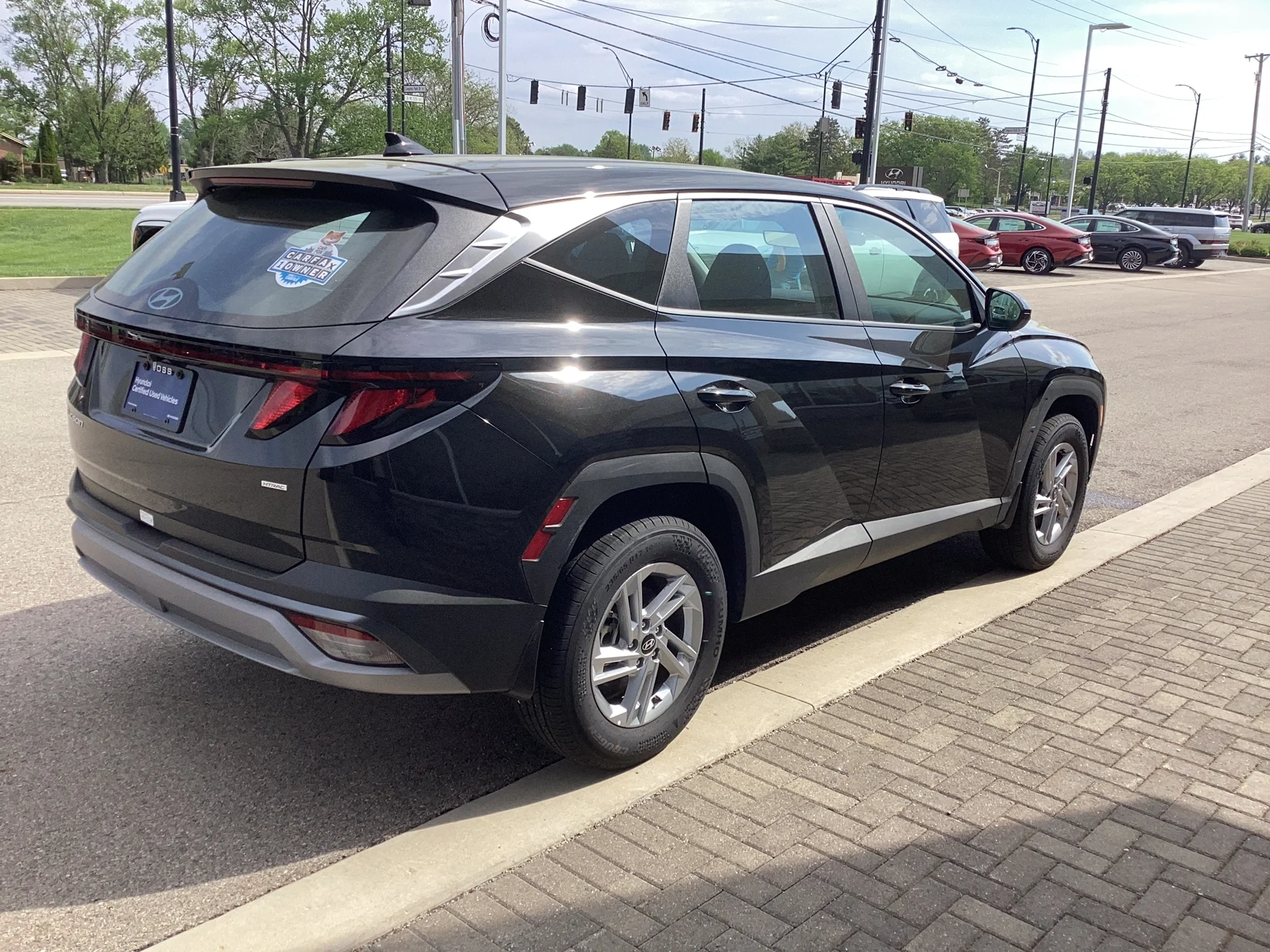 Certified Used 2026 Phantom Black Pearl Hyundai SE image 4