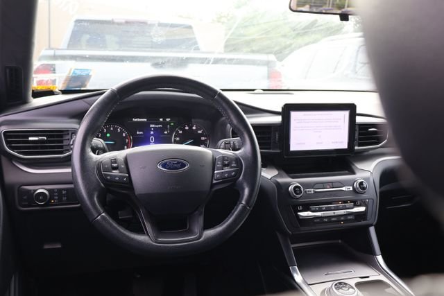 Used 2020 Gray Ford XLT image 12
