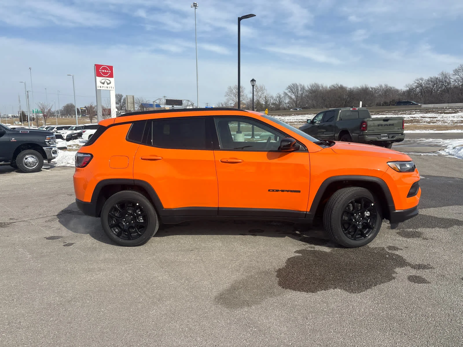 New 2026 Joose Exterior Paint Jeep Latitude Altitude image 10