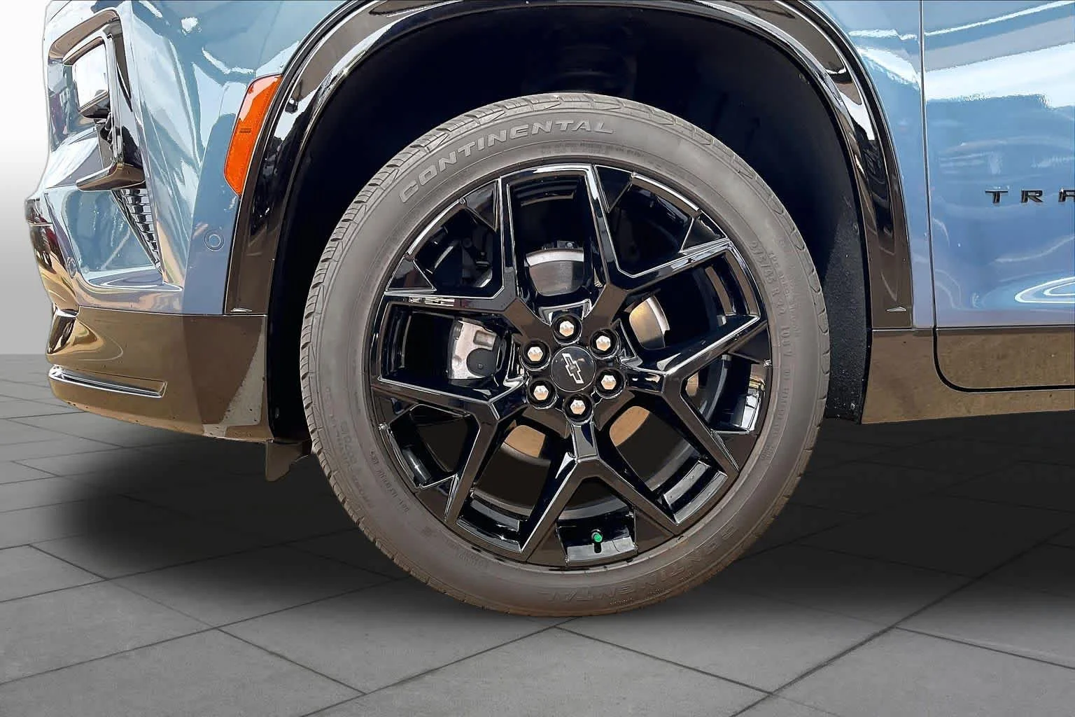 Used 2025 Lakeshore Blue Metallic Chevrolet RS image 10
