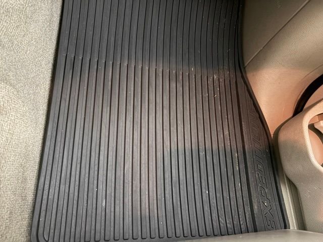 Used 2014 White Ford Limited image 49