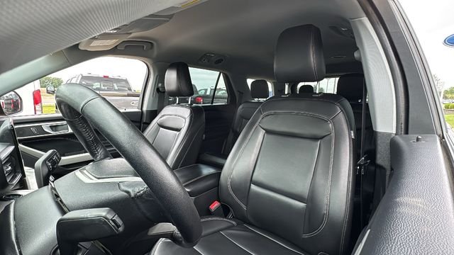 Used 2022 Gray Ford XLT image 14