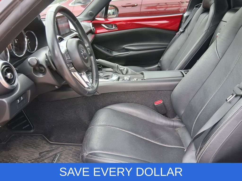 Used 2023 Red Mazda Grand Touring image 12