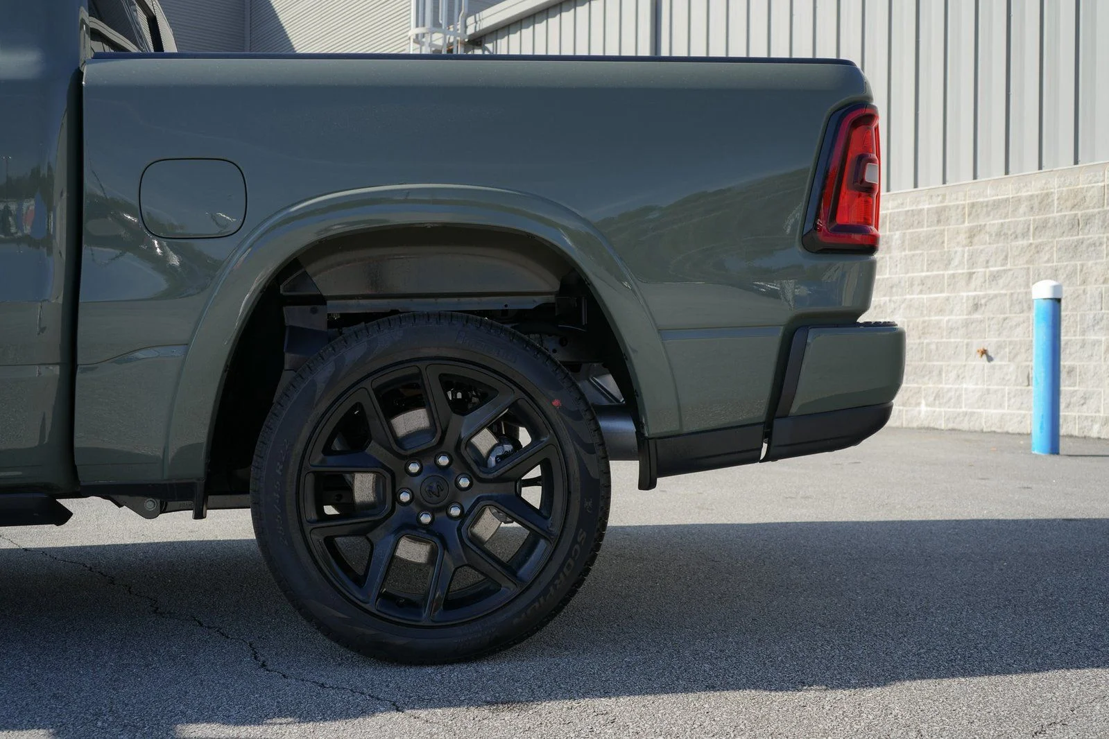New 2026 Canyon Lake Exterior Paint RAM Laramie image 6