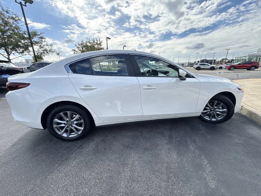 Used 2026 White Mazda 2.5 S image 4