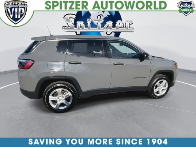 Used 2023 Gray Jeep Sport 4x4 image 9