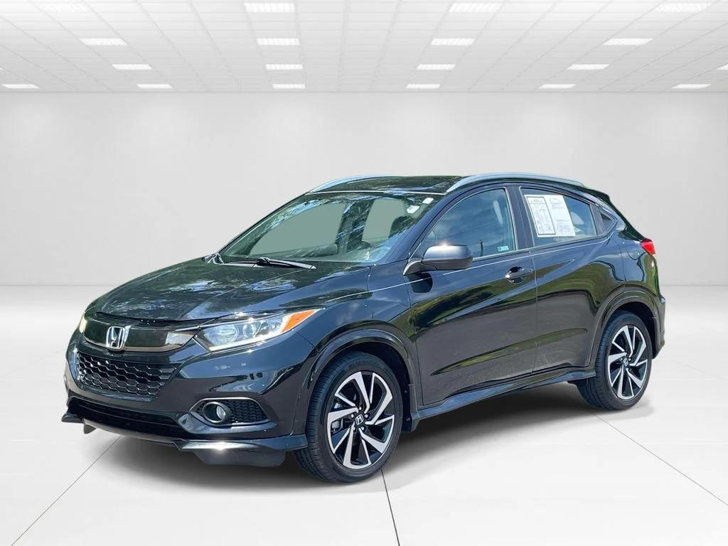 Used 2019  Honda Sport image 3