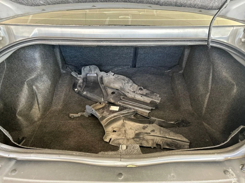 Used 2019 Gray Dodge SXT image 26
