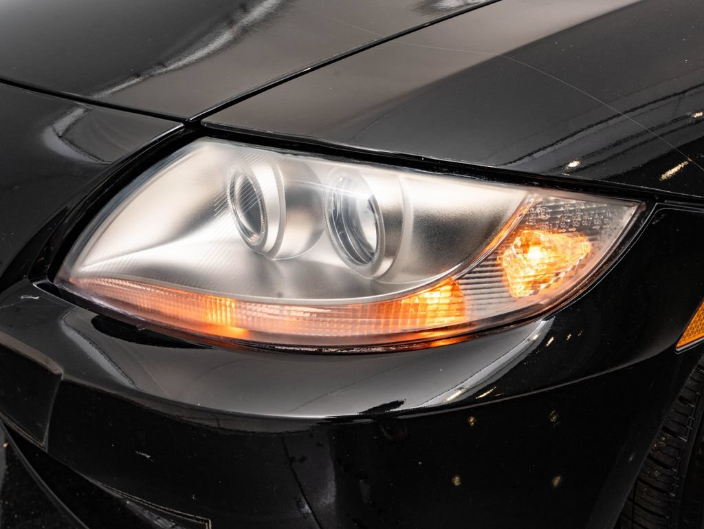 Used 2006 Jet Black BMW 3.0si image 15