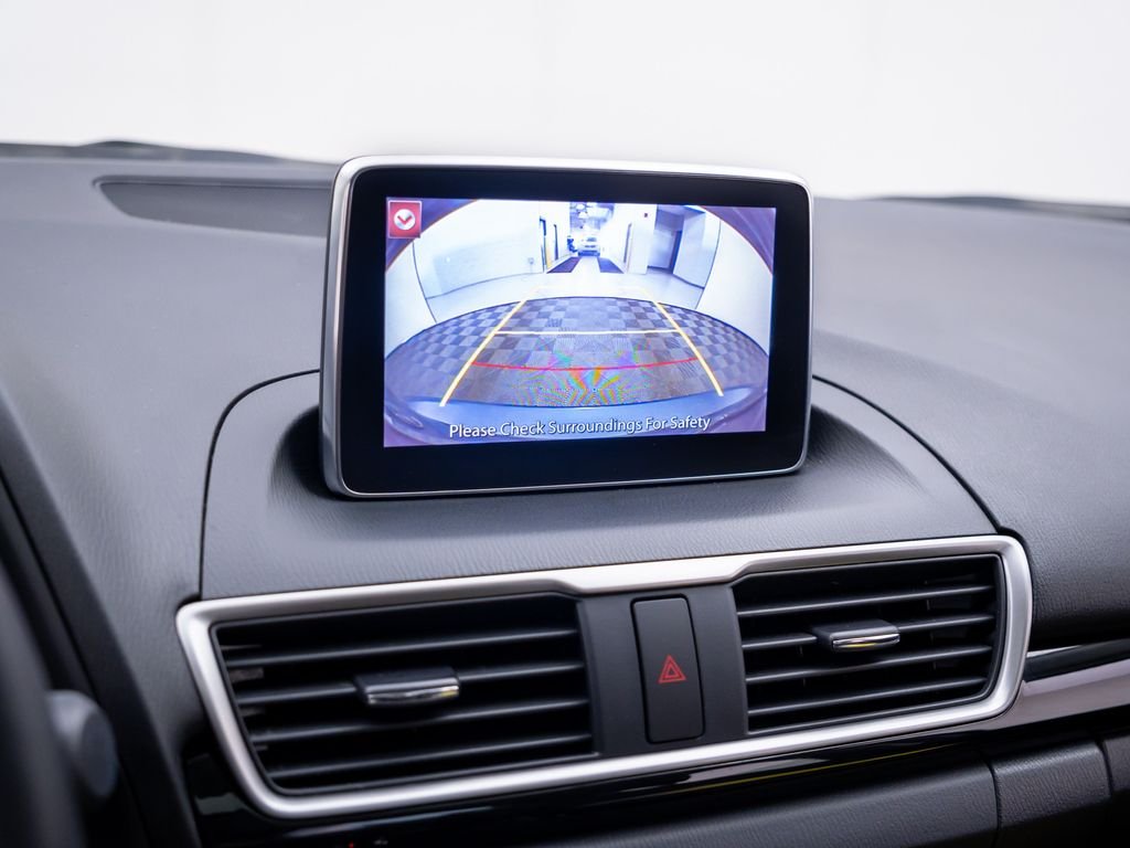 Used 2016 Blue Reflex Mica Mazda i Grand Touring image 25