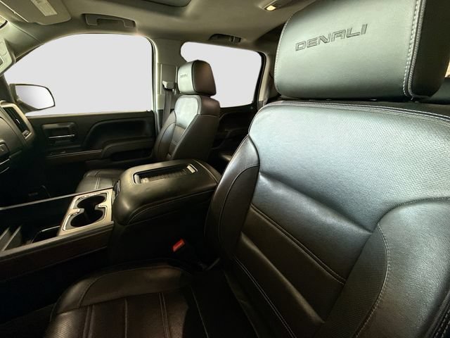 Used 2017 CRIMSON RED TINTCOAT GMC Denali image 23