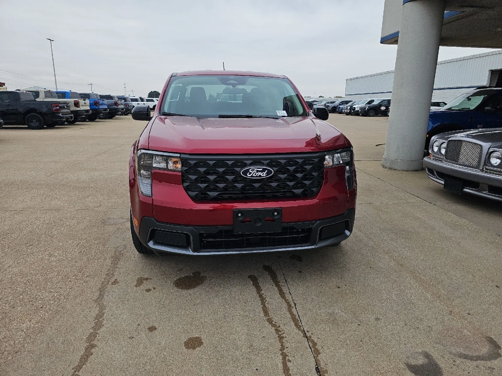 New 2026 Ruby Red Metallic Tinted Clearcoat Ford XLT image 3