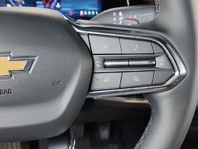 2027 Chevrolet Equinox LT - Photo 24